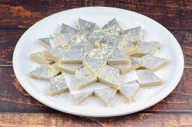 Nikhil Raj Sweets And Namkeen Bhandar